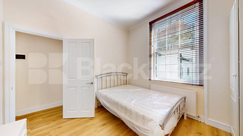 Newly refurbished two bed in Marylebone mins to Regents Park Balcombe Street, Marylebone